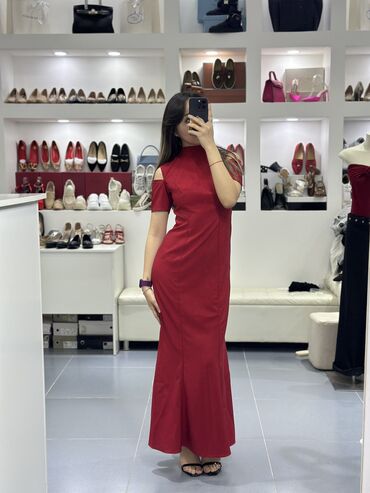 платье красное: Вечернее платье, Русалка, Длинная модель, С рукавами, S (EU 36)