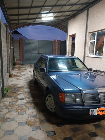 стекло w124: Mercedes-Benz E-Class (W124), седан, синий цвет кузова. ТОРГ УМЕСТ