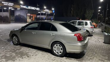 Toyota: Toyota Avensis: 2003 г., 1.8 л, Механика, Бензин, Хэтчбэк — 4