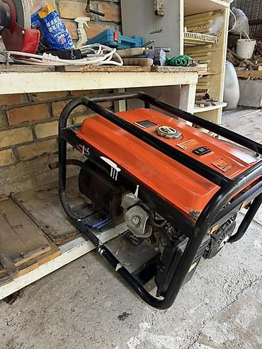 Генераторы: Бензиновый генератор LCT 9200 Характеристики и особенности: - Серия — 3