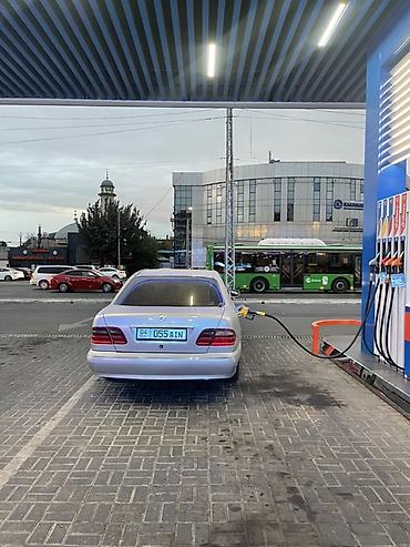 byd e1: Mercedes-Benz E-Class: 2000 г., Бензин, Седан — 9