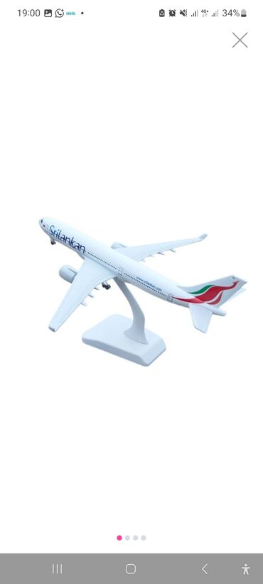 купить пианино бу: SriLankan Airlines təyyarəsinin stolüstü model maketi - Realist