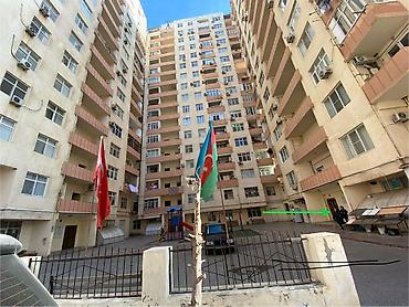 Mənzillər: 📍 Ünvan: Əhmədli metrosunun tam çıxışında 🏢 Bina: Yeni tikili 🔢 — 3