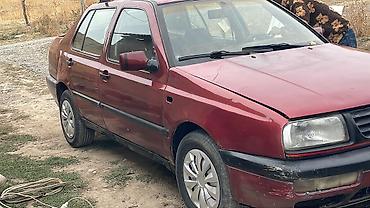 Volkswagen: Volkswagen Vento: 1992 г., 1.8 л, Кол менен иштөөчү, Бензин, Седан — 5