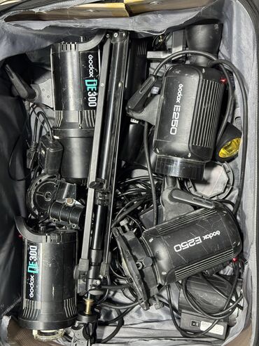 фотоаппарат canon mark 3: 📸 PROFESIONAL STUDİO İŞIQLARI DƏSTİ SATILIR 📸🔦 Godox DE300 və E250