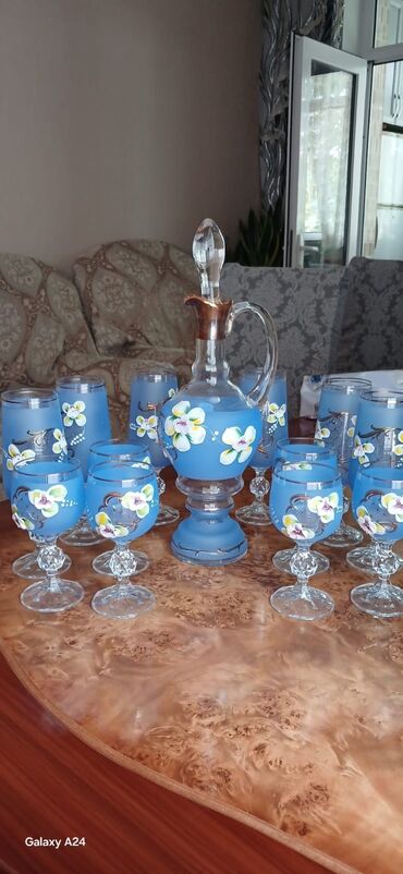 бутыль 50 литров: Цвет - Голубой, Стекло, 6, 2 л, Турция at lalafo.az бутыль 50 литров: Цвет - Голубой, Стекло, 6, 2 л, Турция