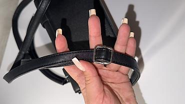 charles and keith: Классическая сумка, Материал: Экокожа, Застежка на магните, Женские, Б/у — 10