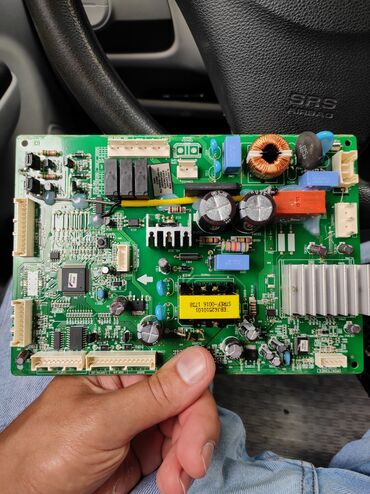 Soyuducular: 17 il rəsmi servis təcrübəsi ilə xidmətinizdəyik təmir olunan bütün — 15