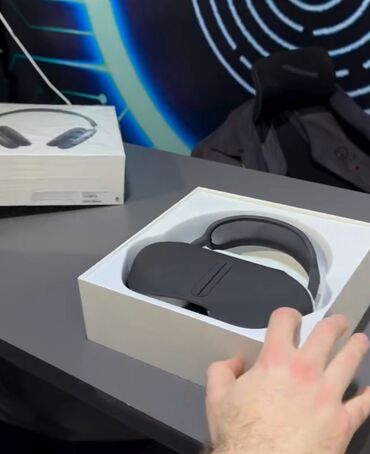 Qulaqcıqlar: Yeni Simsiz (Bluetooth) Qulaqcıqlar, Apple -da lalafo.az — 2 Qulaqcıqlar: Yeni Simsiz (Bluetooth) Qulaqcıqlar, Apple — 2