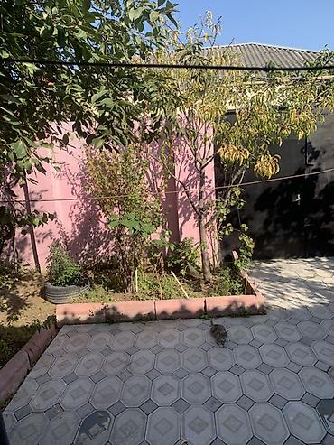 Həyət evləri və villaların satışı: 3 otaqlı, 70 kv. m, Orta təmir — 34