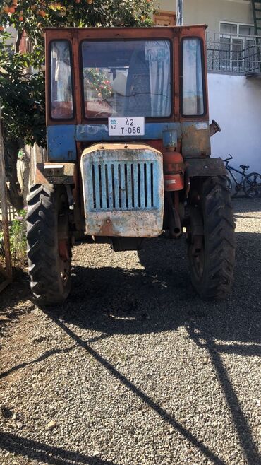 turbo az çeşqa 1.8: Traktor Belarus (MTZ) 2000, 1992 il, 25 at gücü, motor 2.5 l, İşlənmiş lalafo.az -da turbo az çeşqa 1.8: Traktor Belarus (MTZ) 2000, 1992 il, 25 at gücü, motor 2.5 l, İşlənmiş