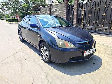 Toyota WiLL: 2002 г., 1.8 л, Автомат, Бензин, Хэтчбэк