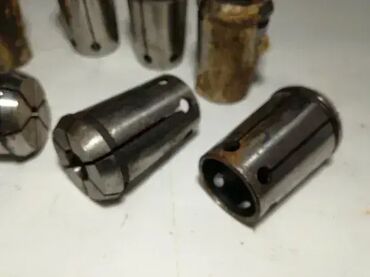 Ostali uređaji: Stezne caure JAL duzine 52mm, sirina na najsirem delu je 35mm, sirina — 4