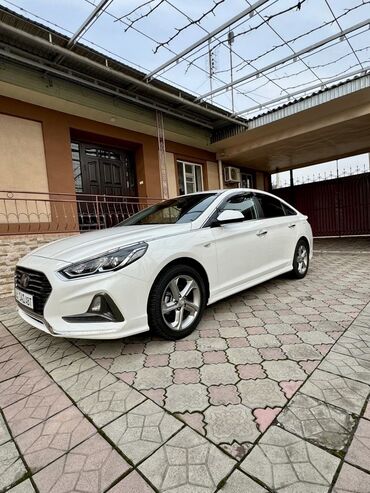 саната машина: Hyundai Sonata: 2017 г., 2 л, Автомат, Газ, Седан