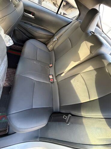 Toyota: Toyota Corolla: 2020 г., 1.8 л, Гибрид, Седан — 10