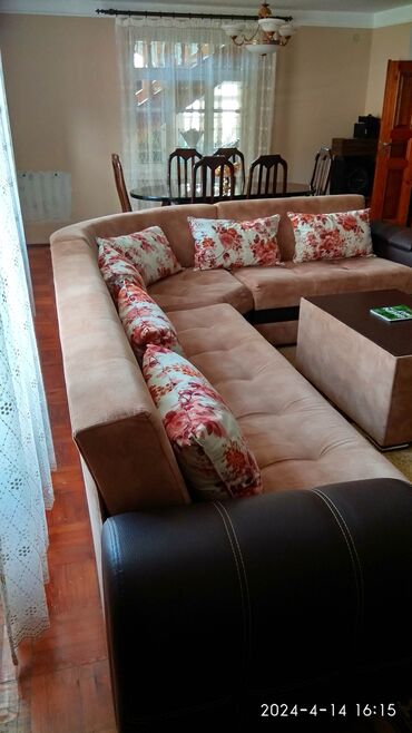 продать диван: Künc divan, İşlənmiş, Açılan, Bazalı, Vеlur parça, Çatdırılma yoxdur