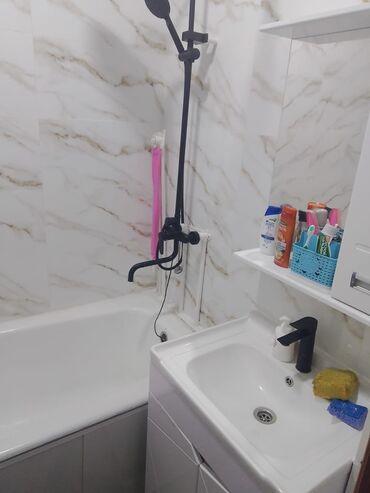 комур баасы бишкек 2023: Сдаётся комната для одной или двух девушекженщин, платеже способных