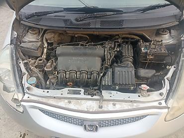 fit разбор: Honda Fit: 2005 г., 1.3 л, Автомат, Бензин, Хэтчбэк — 7