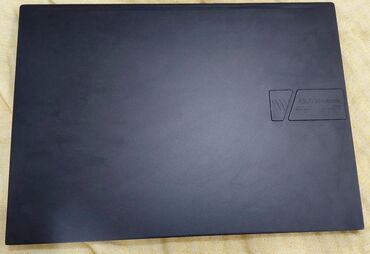 ASUS: Prosessor (CPU)-i7-12700H Ekran göstəriciləri-16″ 4K (3840 x 2400) — 8