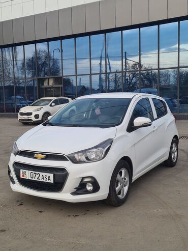 Chevrolet: Chevrolet Spark: 2017 г., 1 л, Вариатор, Бензин, Купе