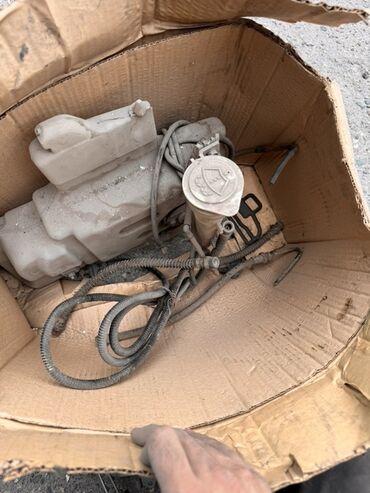 Другие автозапчасти: Запчасти для Mitsubishi space gear — 76