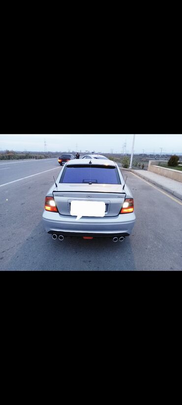 Opel: Opel Vectra: 2 l | 2000 il 322290 km Sedan — 30