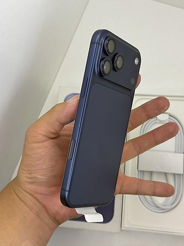 watch 10: IPhone 17 Pro Max, Б/у, 256 ГБ, Синий, Кабель, Коробка, 100 % — 6