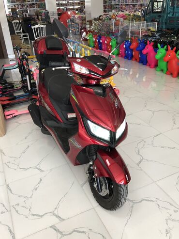 Mopedlər,skuterlər: - Yamaha NF125T-55A, 110 sm3, 2024 il