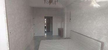 Duş kabinaları, arakəsmələr: Üstü qapalı kabina, Düzbucaqlı — 16