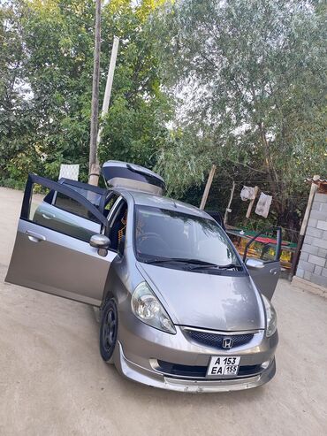 купить опель вектра б: Honda Fit: 2003 г., Хетчбек