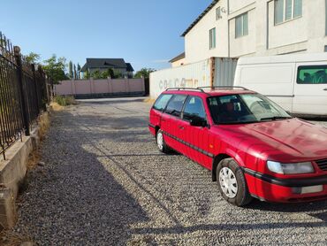 приборная панель пассат: Volkswagen Passat: 1995 г., 1.8 л, Механика, Бензин, Универсал