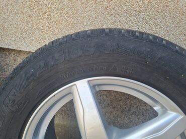 Gume i felne: Prodajem aluninijumske felne sa gumama Precnik: R16 Raspon rupa: 5x112 — 11