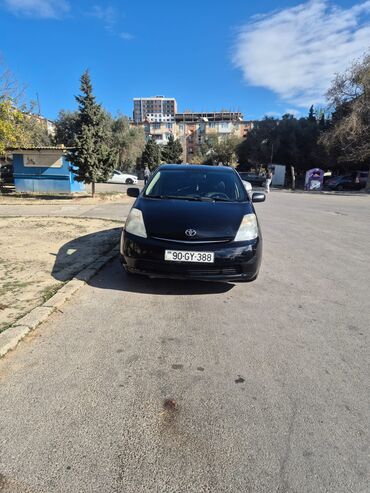 Nəqliyyat vasitəsinin icarəsi: Günlük, Toyota, Depozitlə, Qalmaq şərti ilə — 3