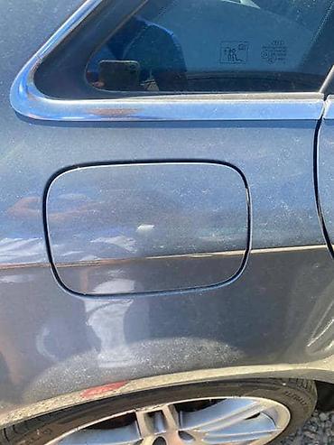 la linea slike: POKLOPAC REZERVOARA ZA AUDI A4 OD 2011. DO 2015. GOD. | Poklopac — 1
