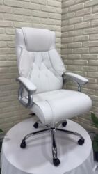 Ofis və oyun kresloları: Yeni, Təkərli, Qolları tənzimlənir, Dəri — 1