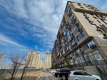 3 микр: 3 комнаты, 116 м², Асанбай мкр Элитка, 3 этаж, ПСО (под самоотделку) — 10