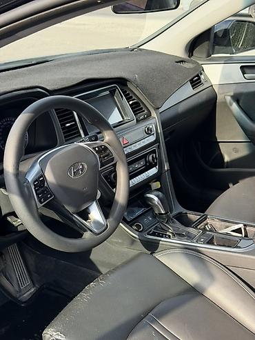 sonata 2003: Hyundai Sonata: 2020 г., Автомат, Седан — 4