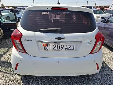Продажа авто: Chevrolet Spark: 2016 г., 1 л, Вариатор, Бензин, Хэтчбэк — 6