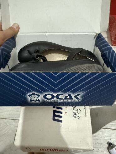 Детская обувь: Детская обувь 1 детские утепленные Кросовки. Красивые состояние — 19