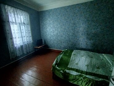 Həyət evləri və villaların satışı: 4 otaqlı, 100 kv. m, Kredit yoxdur, Orta təmir — 16