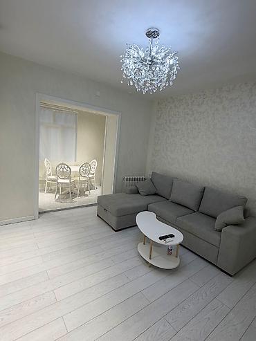 Mənzillər: Bakı, Bakıxanov qəs., 2 otaqlı, Köhnə tikili, 50 kv. m — 2