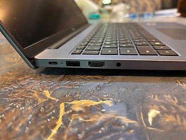 купить бу видеокарту: Huwei matebook

Yaddaş 512
Ram 16
Core i5 12ci nesil
Windows 11 — 3