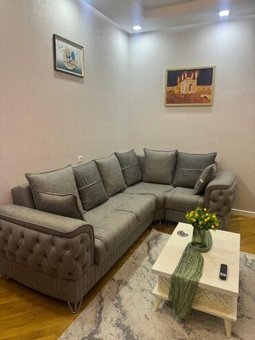Tumbalar: Künc divan, İşlənmiş, Açılan, Bazalı