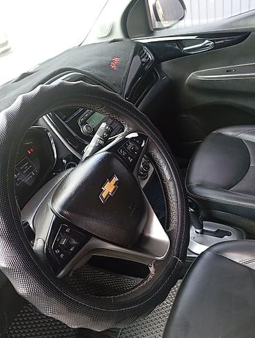 Chevrolet: Chevrolet Spark: 2018 г., 1 л, Автомат, Бензин, Хэтчбэк at lalafo.kg — 3 Chevrolet: Chevrolet Spark: 2018 г., 1 л, Автомат, Бензин, Хэтчбэк — 3