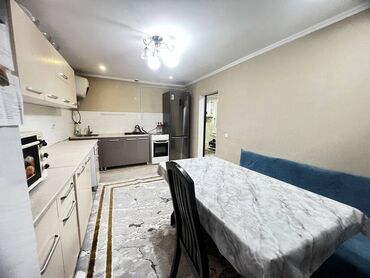 Продажа квартир: 82 м², 4 комнаты, Свежий ремонт