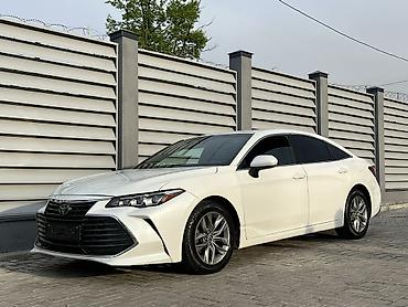 Toyota: Toyota Avalon: 2022 г., 3.5 л, Автомат, Бензин, Седан — 3