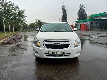 chevrolet salon kredit: Chevrolet Cobalt, ağ rəng, sedan kuzov. Texniki xüsusiyyətlər və — 1
