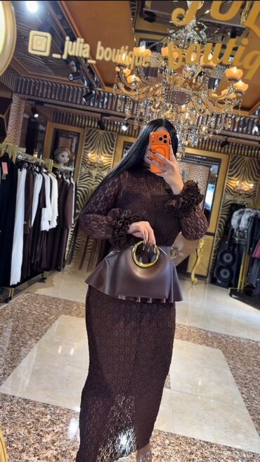 Ziyafət donları: 🖤 Don satılır! Təzə alınıb, cəmi 1 dəfə geyinilib. Qara rəngdədir