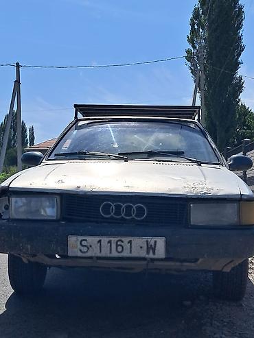 bmw рул: Audi 80: 1984 г., Кол менен иштөөчү, Бензин, Седан — 1