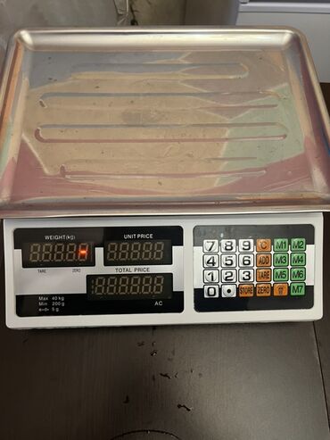 Xəmir yoğuran aparatlar: Salam.Xaricə köçdüyümə görə şəxsi biznesimi satıram.Xəngəl və yaxud — 20